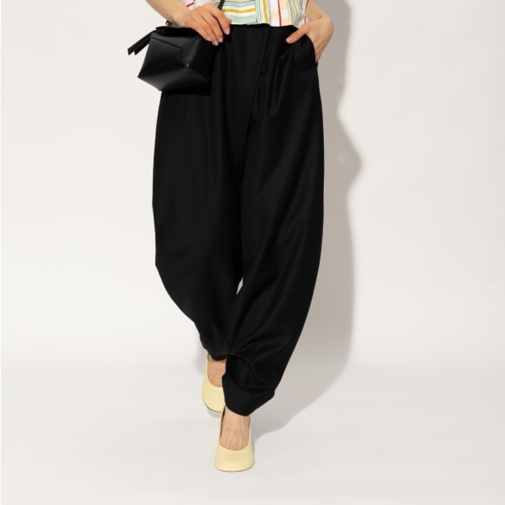 LOEWE
Toy leather pumps 40 NWT - Picture 9 of 10